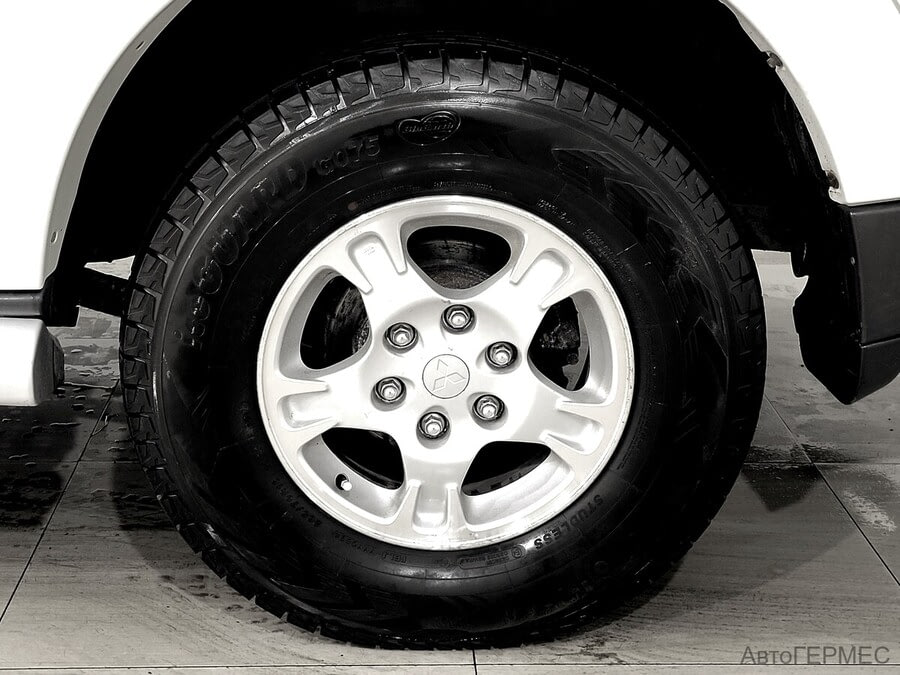 Фото MITSUBISHI Pajero IV с пробегом | №15