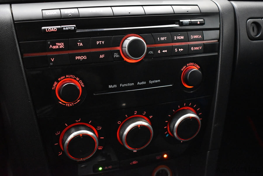 Фото MAZDA 3 I (BK) Рестайлинг с пробегом | №7