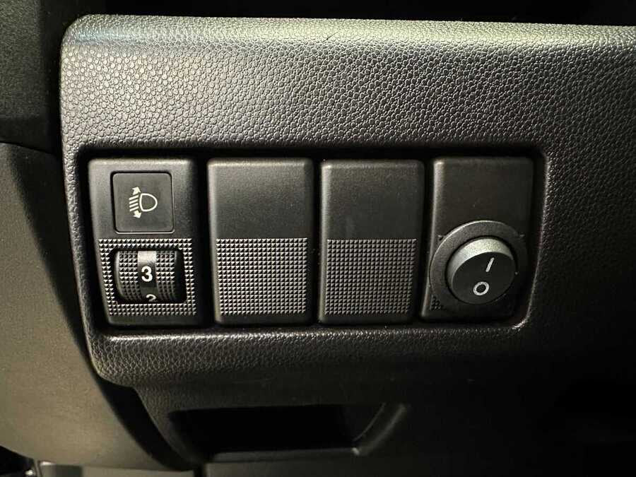 Фото MAZDA 5 I (CR) Рестайлинг с пробегом | №9