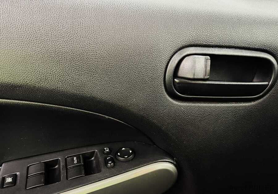 Фото MAZDA 2 II (DE) с пробегом | №10 Фото MAZDA 2 II (DE) с пробегом | №10