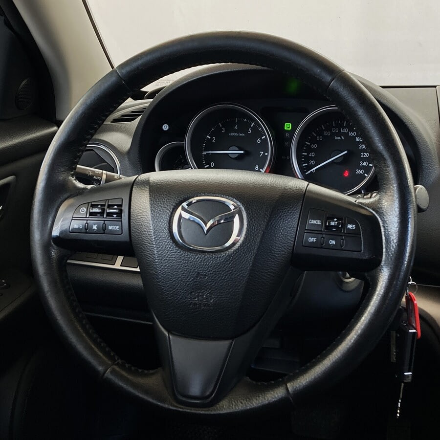 Фото MAZDA 6 II (GH) Рестайлинг с пробегом | №8 Фото MAZDA 6 II (GH) Рестайлинг с пробегом | №8