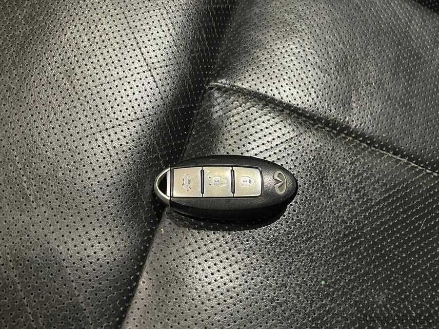 Фото INFINITI M III с пробегом | №22