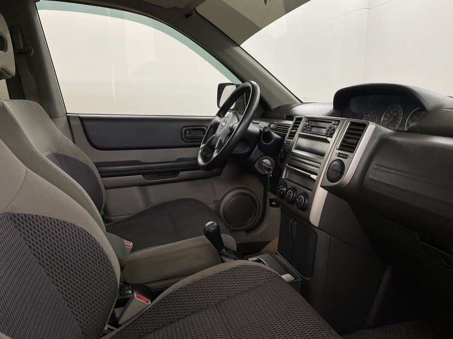 Фото NISSAN X-Trail I Рестайлинг с пробегом | №10 Фото NISSAN X-Trail I Рестайлинг с пробегом | №10