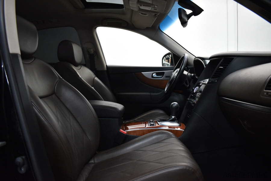 Фото INFINITI Qx70 I с пробегом | №15 Фото INFINITI Qx70 I с пробегом | №15