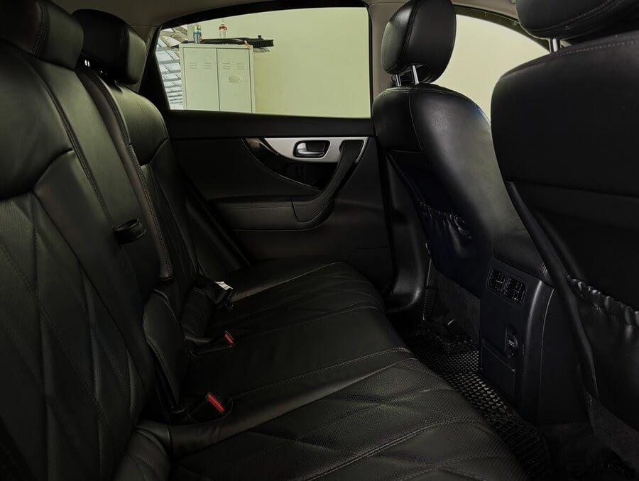 Фото INFINITI Qx70 I с пробегом | №16