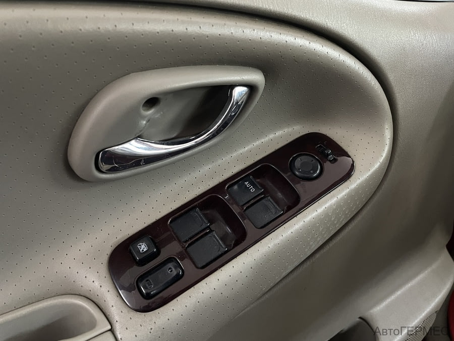 Фото SUZUKI Xl7 I с пробегом | №9