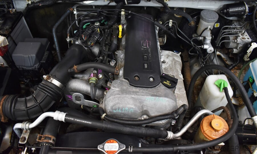 Фото SUZUKI Jimny III Рестайлинг 1 с пробегом | №14 Фото SUZUKI Jimny III Рестайлинг 1 с пробегом | №14