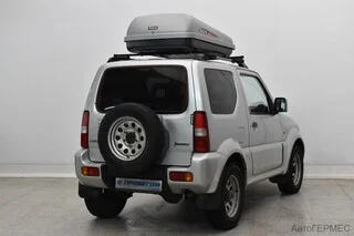 Фото SUZUKI Jimny III Рестайлинг 1 с пробегом Фото SUZUKI Jimny III Рестайлинг 1 с пробегом