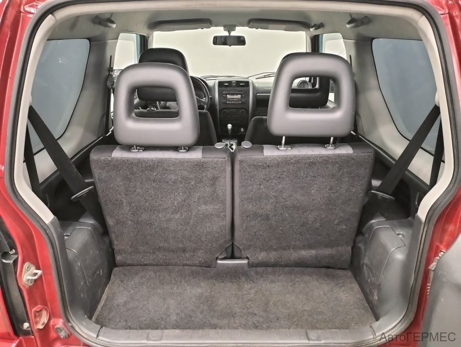 Фото SUZUKI Jimny III Рестайлинг 1 с пробегом | №12 Фото SUZUKI Jimny III Рестайлинг 1 с пробегом | №12