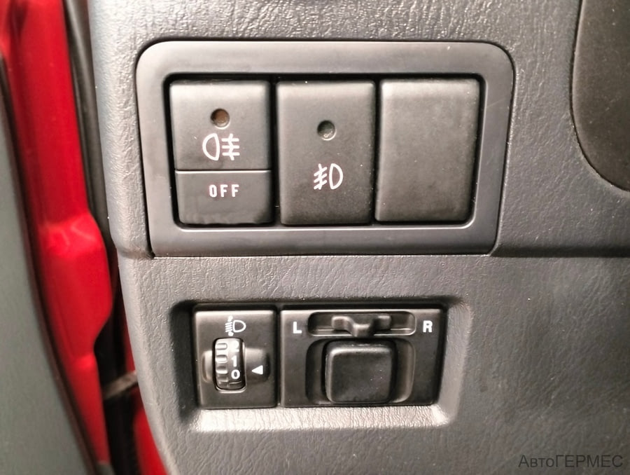 Фото SUZUKI Jimny III Рестайлинг 1 с пробегом | №8 Фото SUZUKI Jimny III Рестайлинг 1 с пробегом | №8