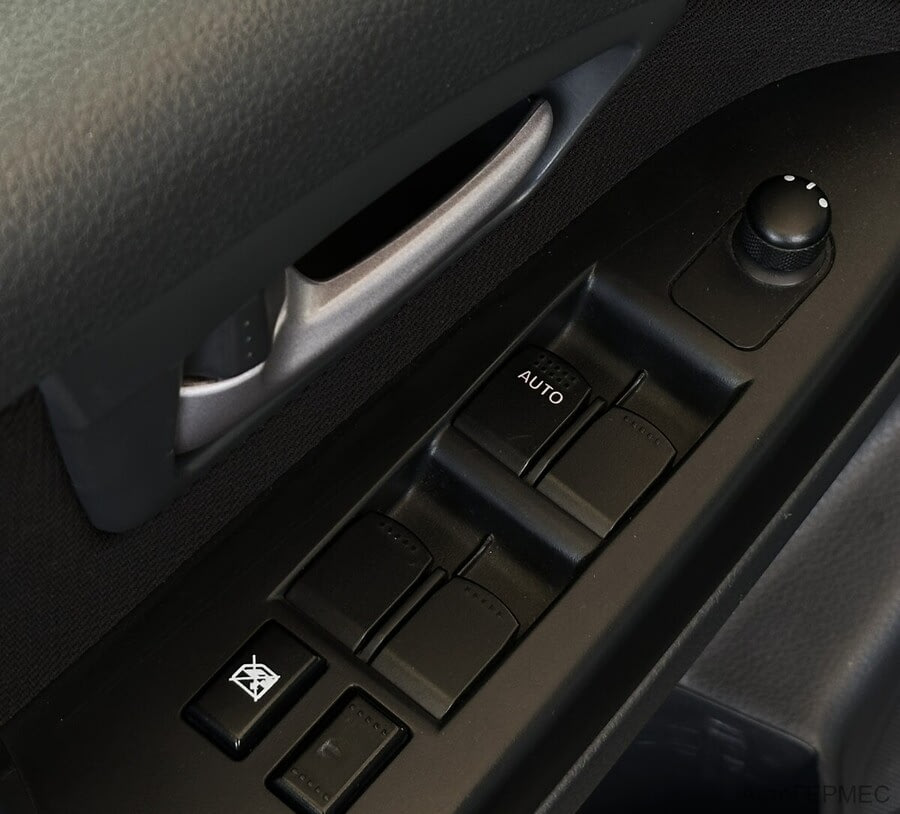 Фото SUZUKI Sx4 I (CLASSIC) с пробегом | №10 Фото SUZUKI Sx4 I (CLASSIC) с пробегом | №10