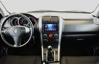 Фото SUZUKI Grand Vitara II Рестайлинг с пробегом Фото SUZUKI Grand Vitara II Рестайлинг с пробегом