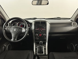 Фото SUZUKI Grand Vitara II Рестайлинг с пробегом Фото SUZUKI Grand Vitara II Рестайлинг с пробегом
