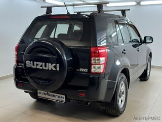 Фото SUZUKI Grand Vitara II Рестайлинг с пробегом Фото SUZUKI Grand Vitara II Рестайлинг с пробегом