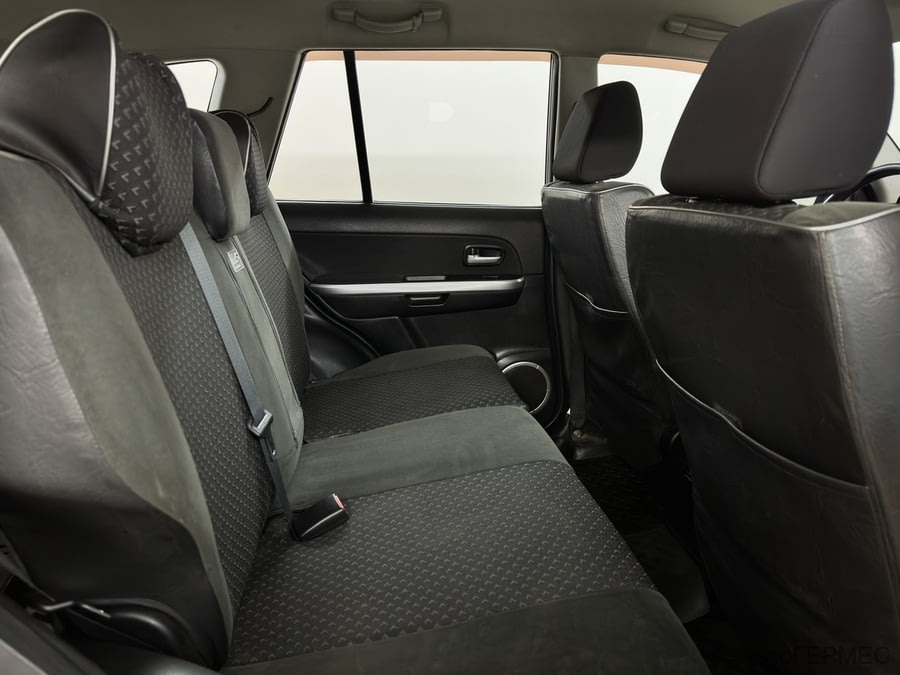 Фото SUZUKI Grand Vitara II Рестайлинг 2 с пробегом | №11