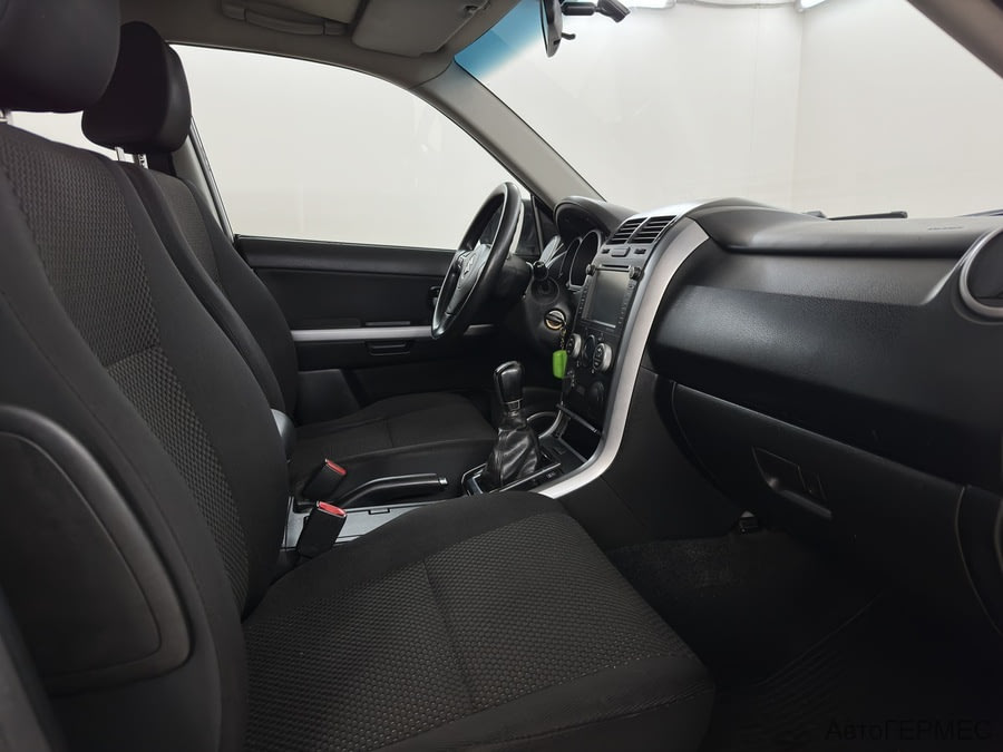 Фото SUZUKI Grand Vitara II Рестайлинг с пробегом | №11