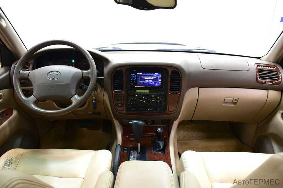 Фото TOYOTA Land Cruiser 100 SERIES с пробегом | №5 Фото TOYOTA Land Cruiser 100 SERIES с пробегом | №5