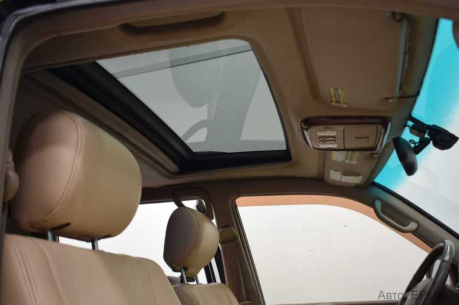 Фото TOYOTA Land Cruiser 100 SERIES с пробегом | №11 Фото TOYOTA Land Cruiser 100 SERIES с пробегом | №11