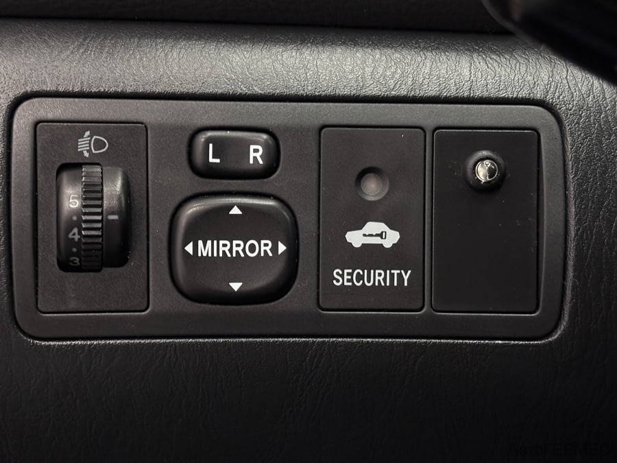 Фото TOYOTA Corolla IX (E120, E130) Рестайлинг с пробегом | №8 Фото TOYOTA Corolla IX (E120, E130) Рестайлинг с пробегом | №8