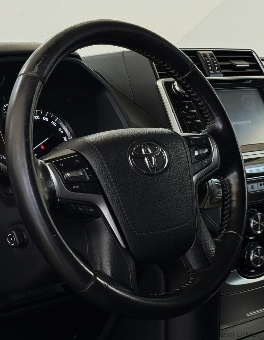 Фото TOYOTA Land Cruiser Prado 150 SERIES Рестайлинг 2 с пробегом | №13 Фото TOYOTA Land Cruiser Prado 150 SERIES Рестайлинг 2 с пробегом | №13