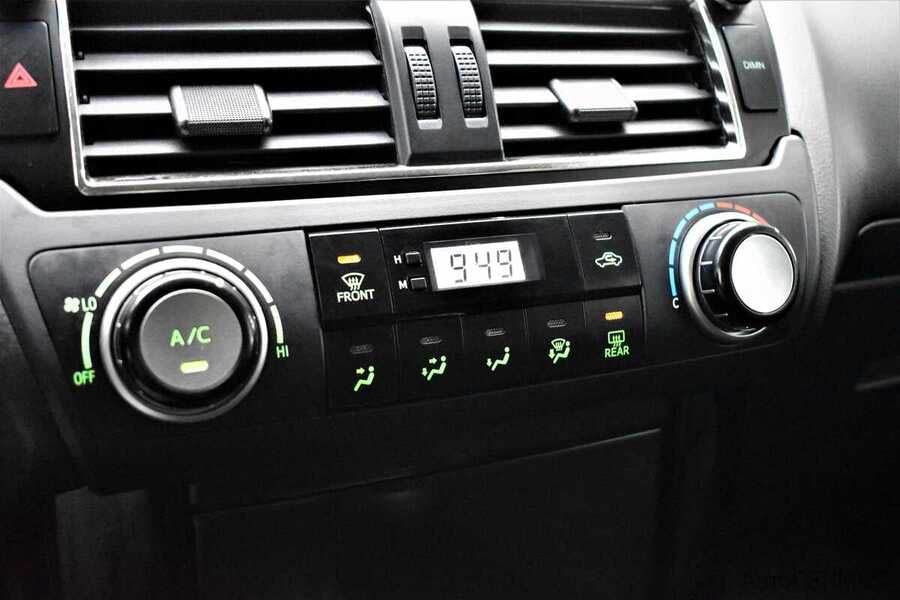 Фото TOYOTA Land Cruiser Prado 150 SERIES Рестайлинг 1 с пробегом | №7