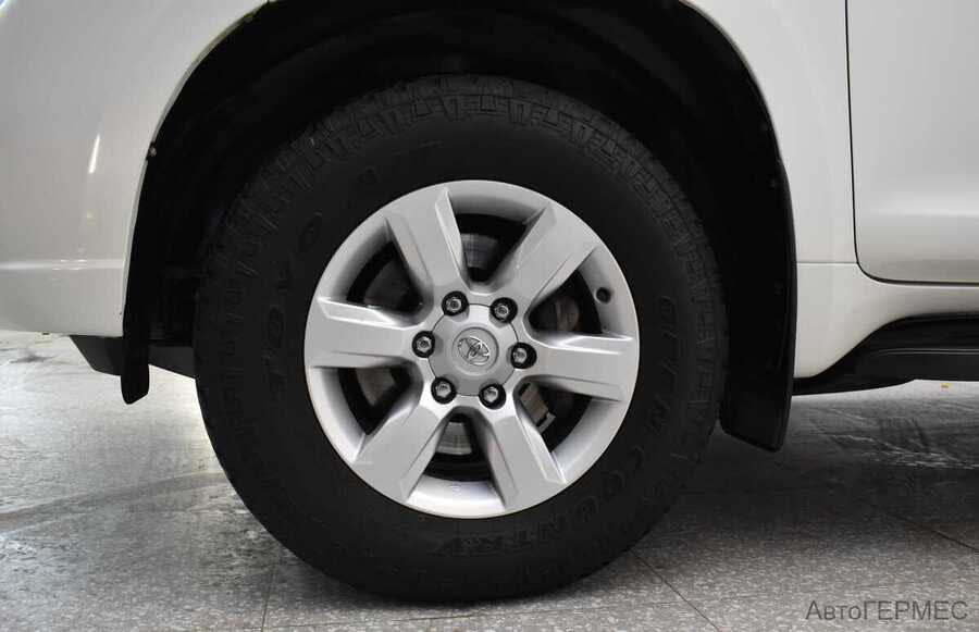 Фото TOYOTA Land Cruiser Prado 150 SERIES Рестайлинг 1 с пробегом | №19