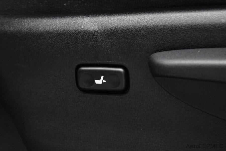 Фото TOYOTA Land Cruiser Prado 150 SERIES Рестайлинг 1 с пробегом | №10 Фото TOYOTA Land Cruiser Prado 150 SERIES Рестайлинг 1 с пробегом | №10