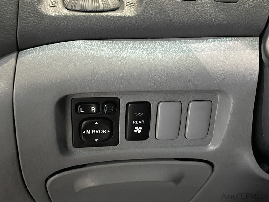 Фото TOYOTA Previa II (XR30, XR40) с пробегом | №9