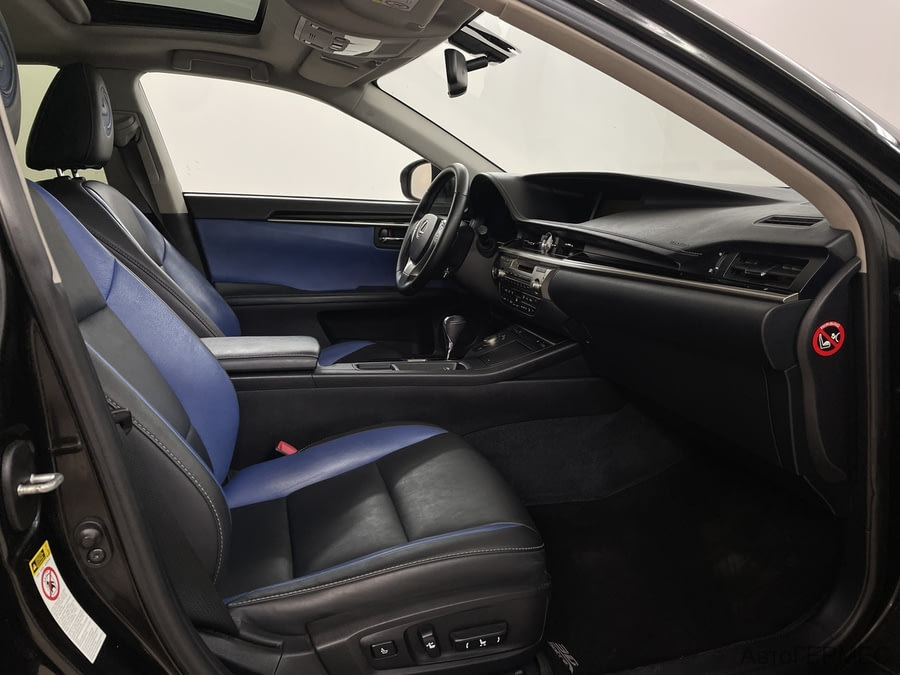 Фото LEXUS Es VI с пробегом | №11