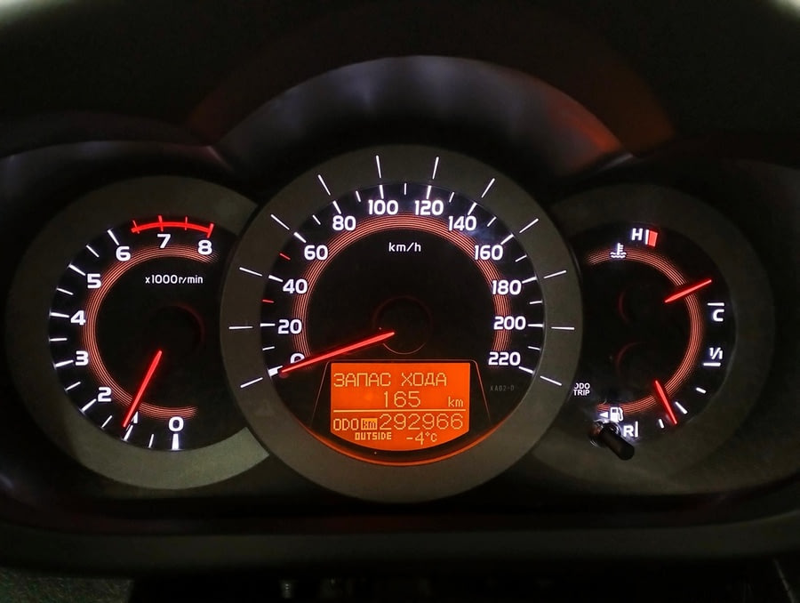 Фото TOYOTA RAV4 III (XA30) Рестайлинг с пробегом | №6 Фото TOYOTA RAV4 III (XA30) Рестайлинг с пробегом | №6