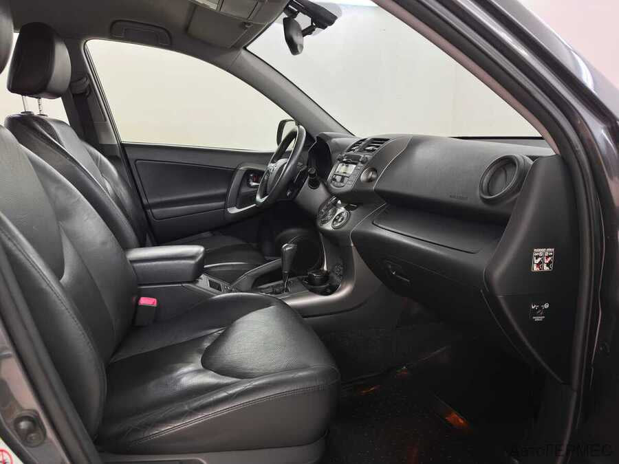 Фото TOYOTA RAV4 III (XA30) Рестайлинг с пробегом | №13