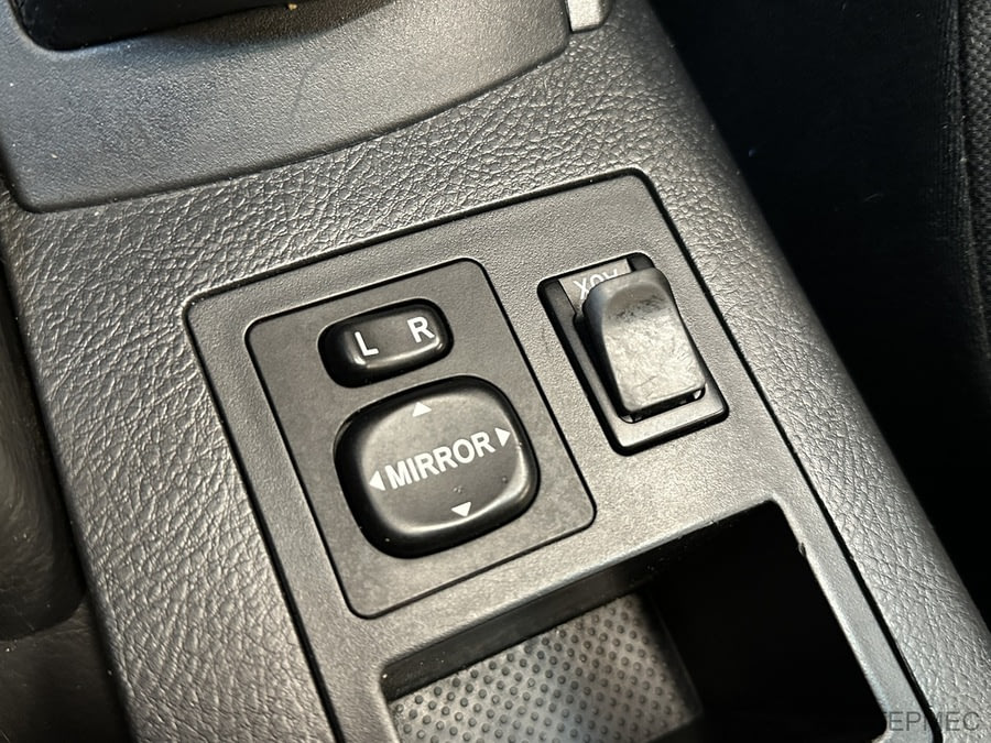 Фото TOYOTA RAV4 III (XA30) Рестайлинг с пробегом | №9 Фото TOYOTA RAV4 III (XA30) Рестайлинг с пробегом | №9