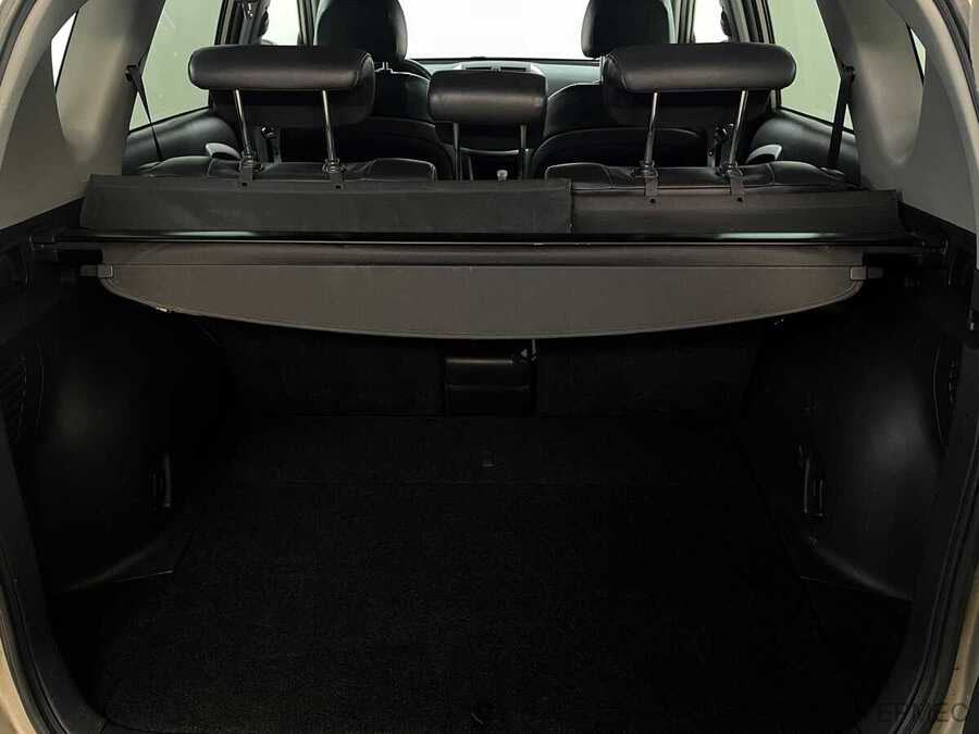 Фото TOYOTA RAV4 III (XA30) с пробегом | №11