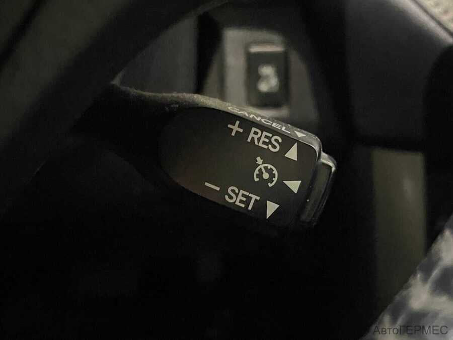 Фото TOYOTA RAV4 IV (XA40) с пробегом | №12