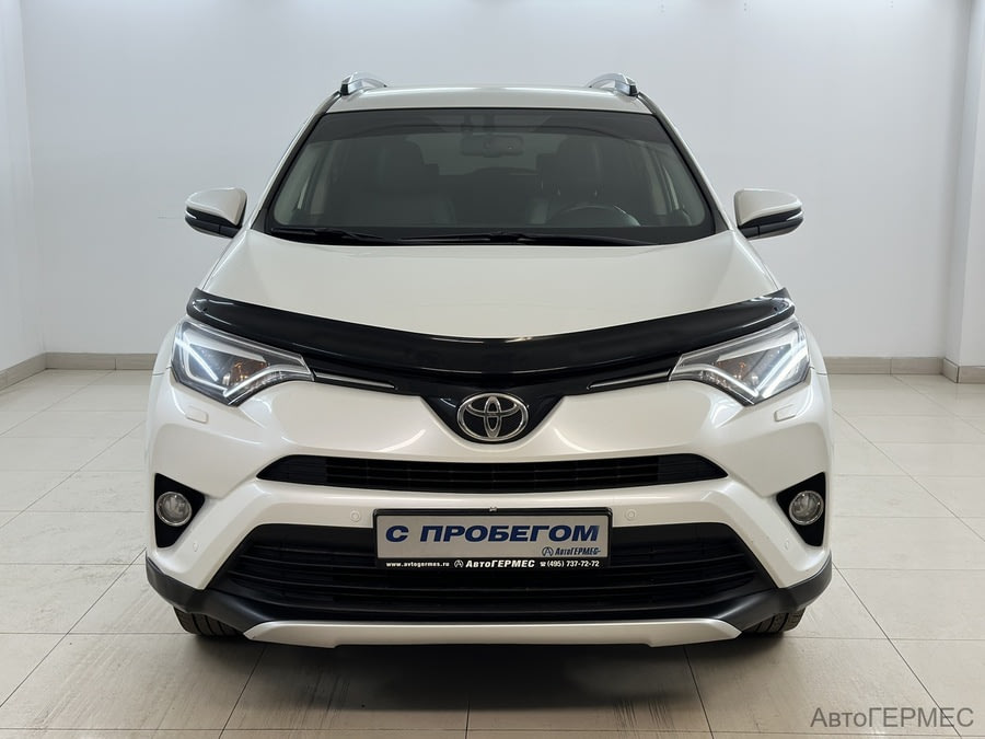 Фото TOYOTA RAV4 IV (XA40) Рестайлинг с пробегом | №2