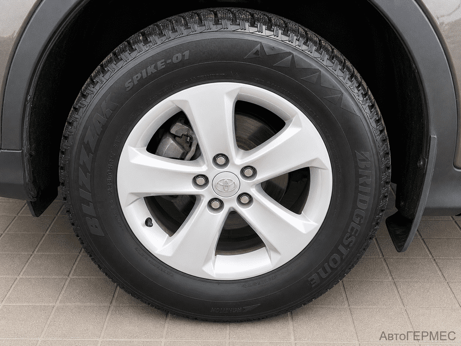 Фото TOYOTA RAV4 IV (XA40) с пробегом | №15