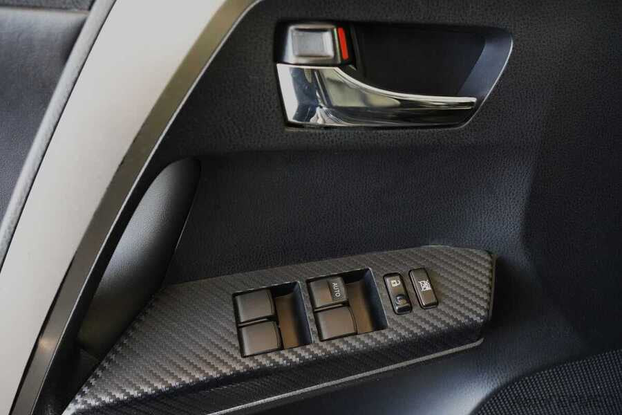 Фото TOYOTA RAV4 IV (XA40) с пробегом | №11