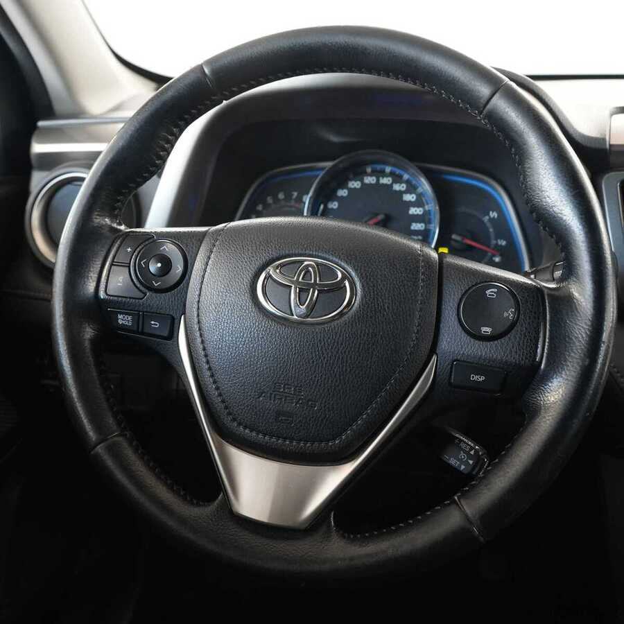 Фото TOYOTA RAV4 IV (XA40) с пробегом | №9