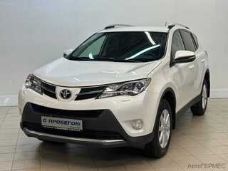 Фото TOYOTA RAV4 IV (XA40) с пробегом