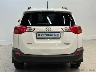 Фото TOYOTA RAV4 IV (XA40) с пробегом