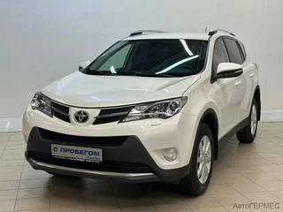 Фото TOYOTA RAV4 IV (XA40) с пробегом