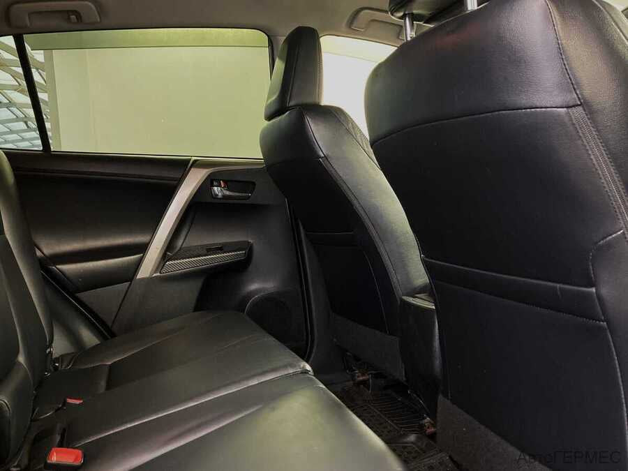 Фото TOYOTA RAV4 IV (XA40) с пробегом | №14 Фото TOYOTA RAV4 IV (XA40) с пробегом | №14