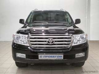 Фото TOYOTA Land Cruiser 200 SERIES с пробегом
