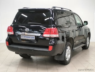 Фото TOYOTA Land Cruiser 200 SERIES с пробегом