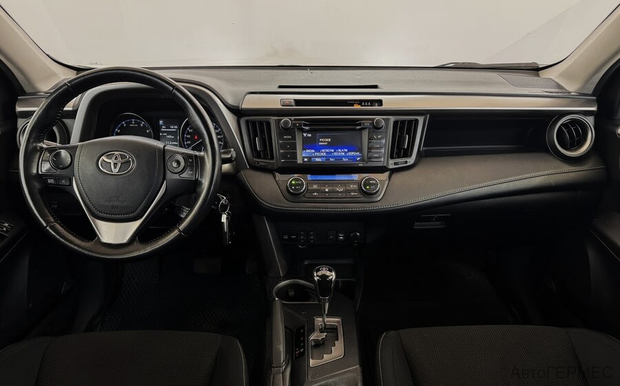 Фото TOYOTA RAV4 IV (XA40) Рестайлинг с пробегом | №5