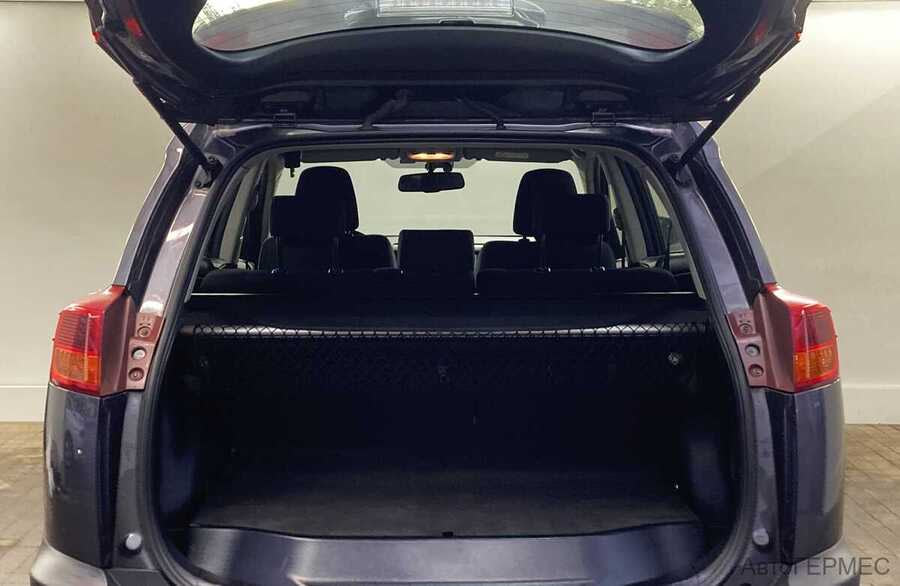 Фото TOYOTA RAV4 IV (XA40) с пробегом | №14