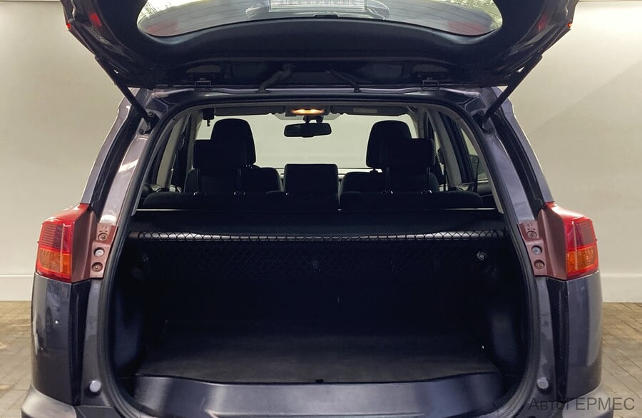 Фото TOYOTA RAV4 IV (XA40) с пробегом | №14 Фото TOYOTA RAV4 IV (XA40) с пробегом | №14