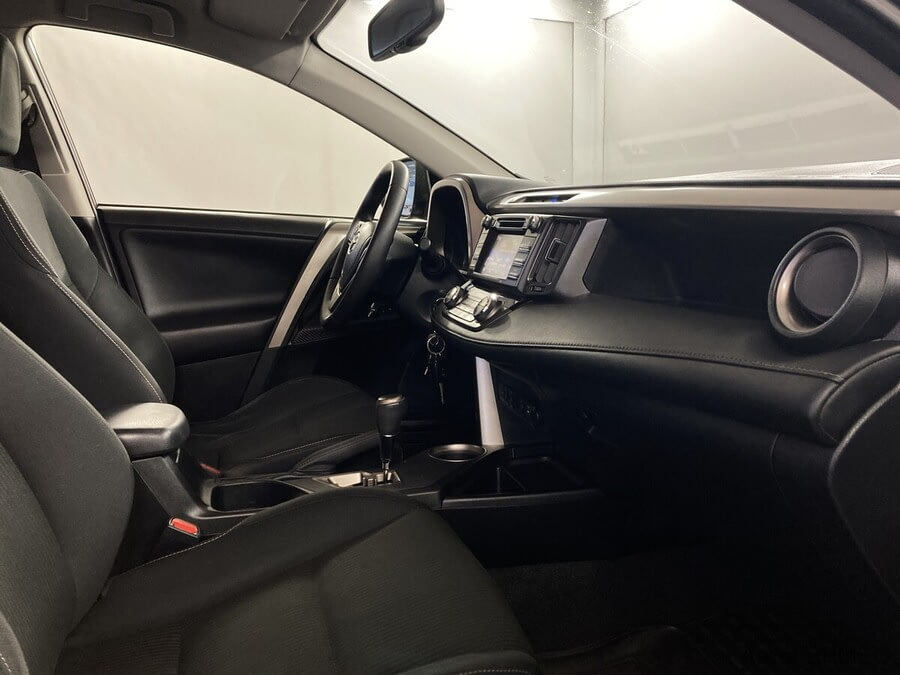 Фото TOYOTA RAV4 IV (XA40) с пробегом | №12 Фото TOYOTA RAV4 IV (XA40) с пробегом | №12