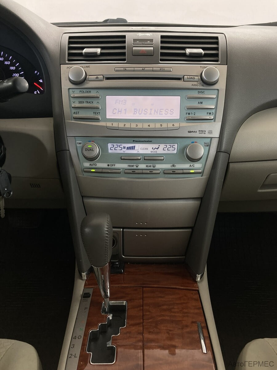 Фото TOYOTA Camry VI (XV40) с пробегом | №7