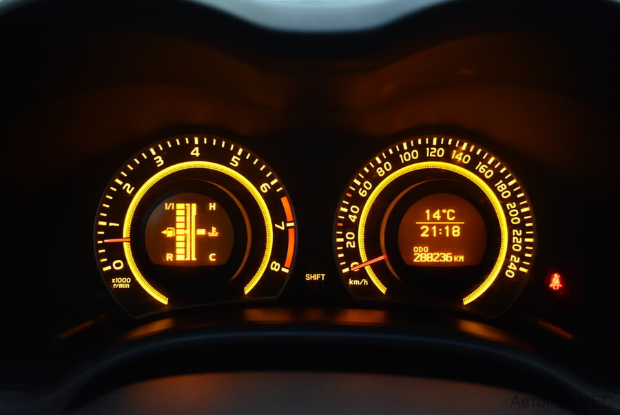 Фото TOYOTA Corolla X (E140, E150) с пробегом | №6